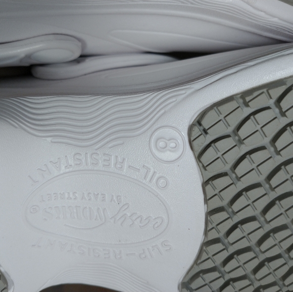 Easy work by easy Street Women Slip on Resistant, Oil Resistant Whit Shoe Size8 - Picture 12 of 13